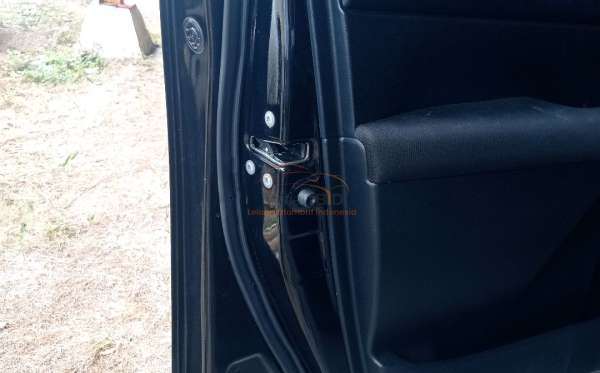 TOYOTA HILUX 2.4G DC 4X4