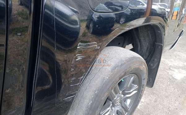 TOYOTA HILUX 2.4G DC 4X4