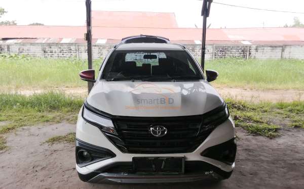 TOYOTA RUSH