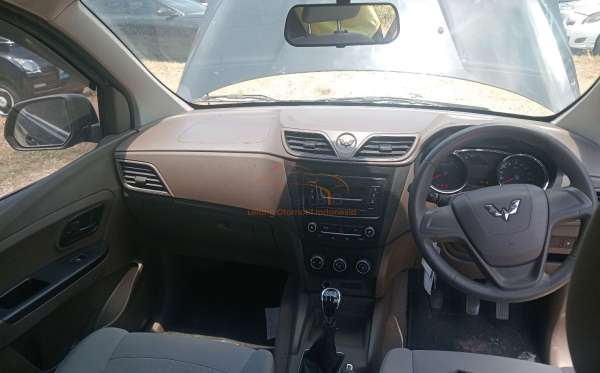 WULING CONFERO 1.5 DB MY (4X2)