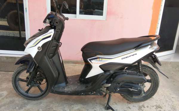 YAMAHA GEAR 125