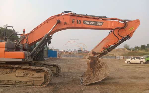 DEVELON EXCAVATOR DX360LC-7B