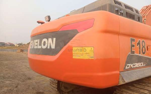 DEVELON EXCAVATOR DX360LC-7B