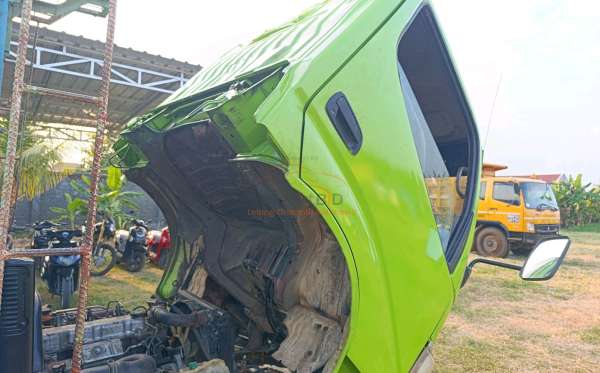 HINO 342R