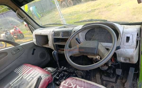HINO 342R