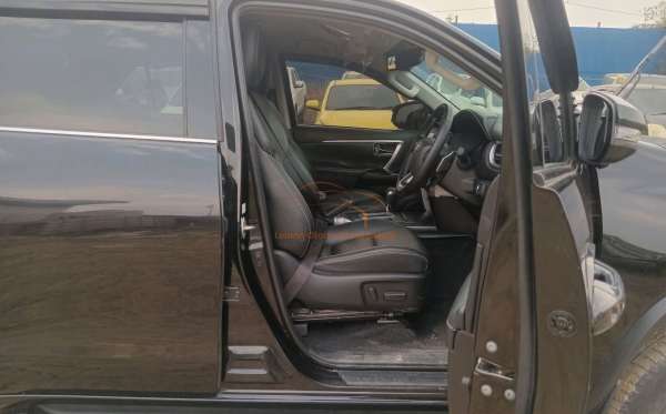 TOYOTA FORTUNER 2.8 VRZ
