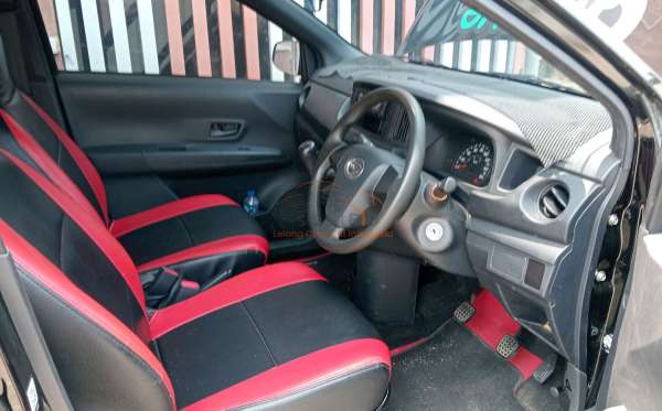 DAIHATSU SIGRA D
