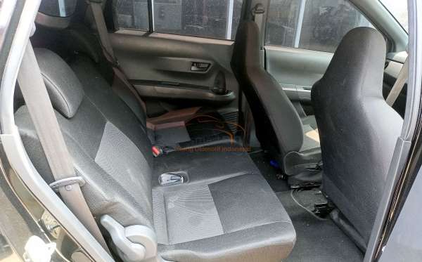 DAIHATSU SIGRA D