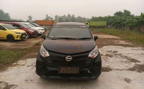 DAIHATSU SIGRA M