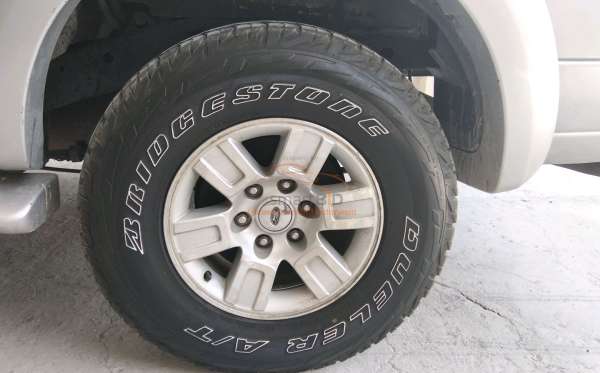 FORD EVEREST