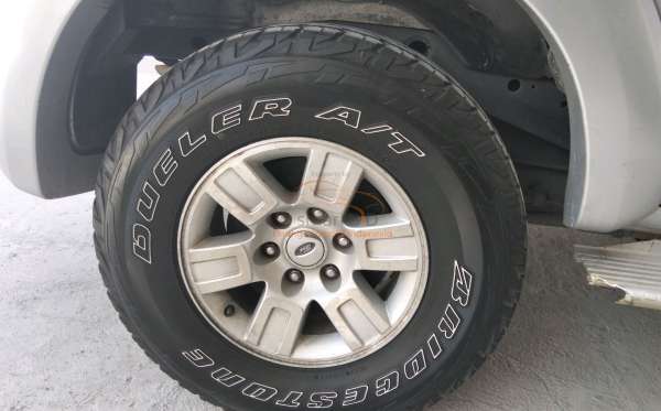 FORD EVEREST