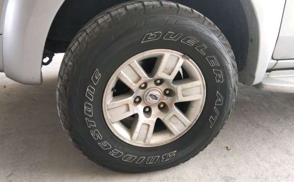 FORD EVEREST