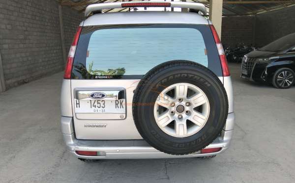 FORD EVEREST