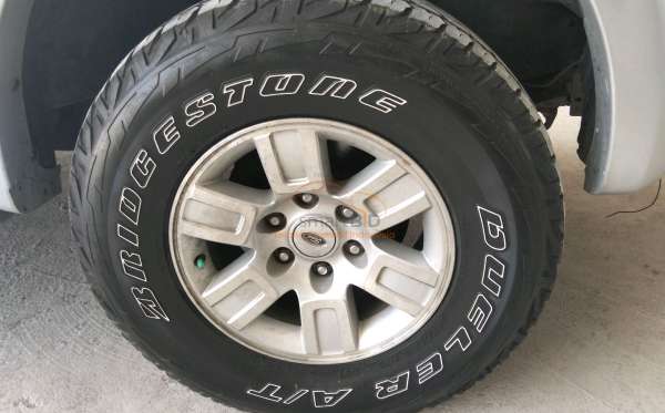 FORD EVEREST