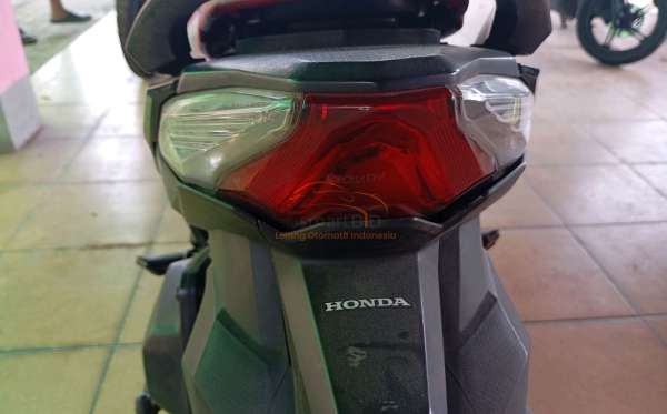 HONDA  BEAT