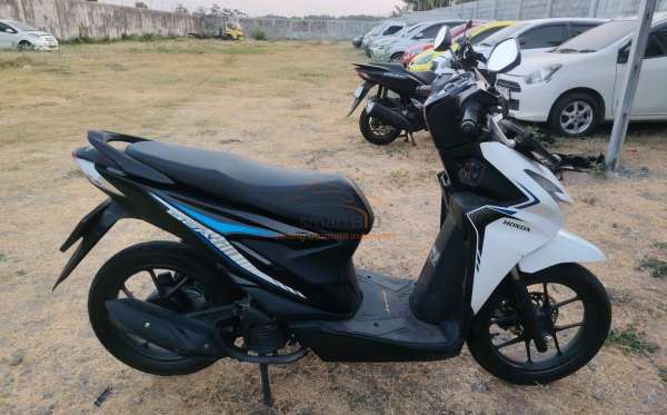 HONDA  BEAT