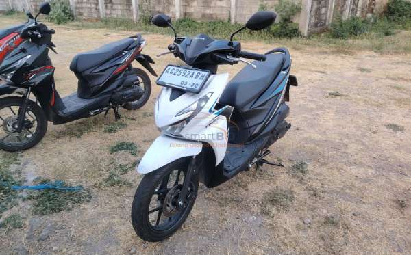 HONDA  BEAT