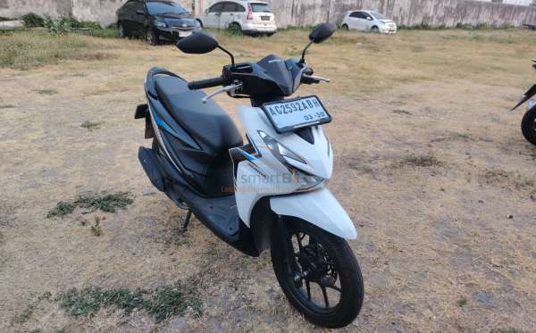 HONDA  BEAT