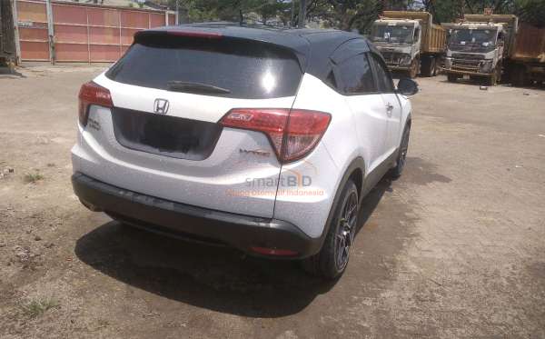 HONDA HRV RU1 1.5 E CVT