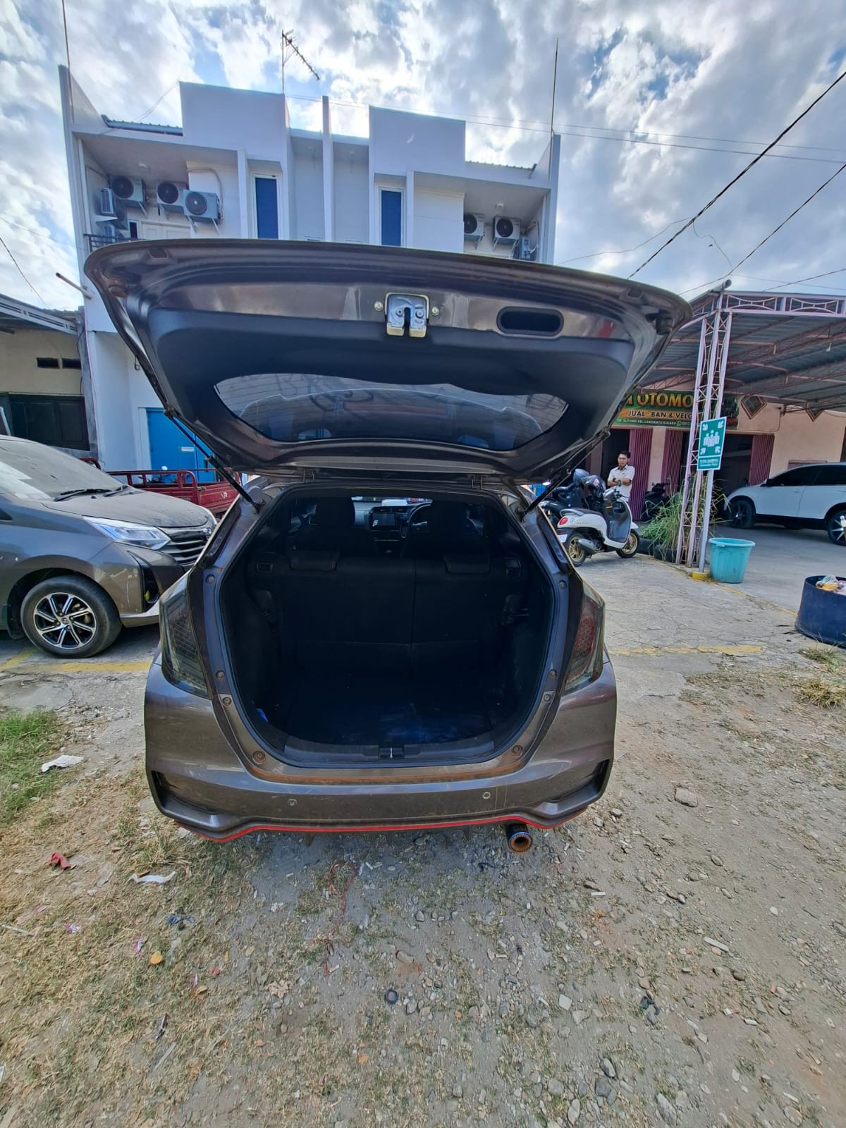 HONDA  JAZZ  GK5 1.5 RS