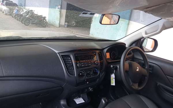 MITSUBISHI TRITON SC GLX