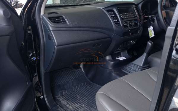 MITSUBISHI TRITON SC GLX