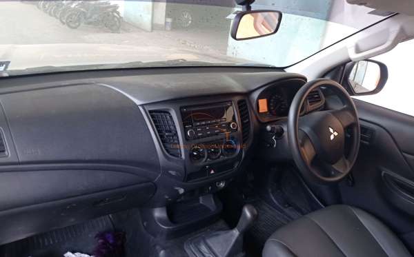 MITSUBISHI TRITON SC GLX