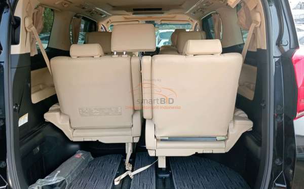 TOYOTA ALPHARD 2.5 G