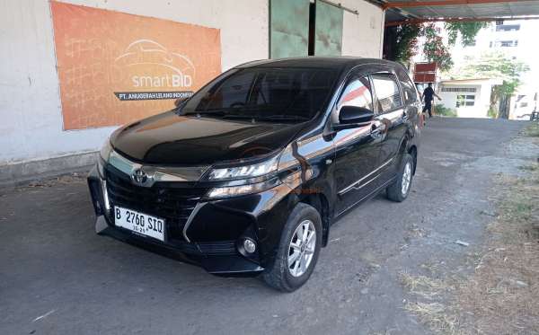 TOYOTA AVANZA