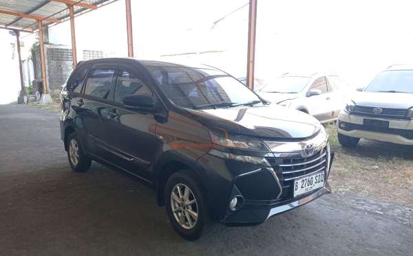 TOYOTA AVANZA