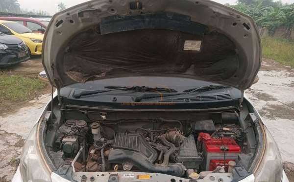 TOYOTA CALYA 1.2 E M/T