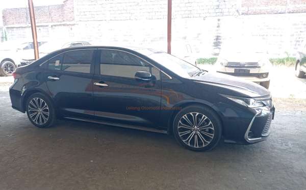 TOYOTA COROLLA ALTIS 1.8 V