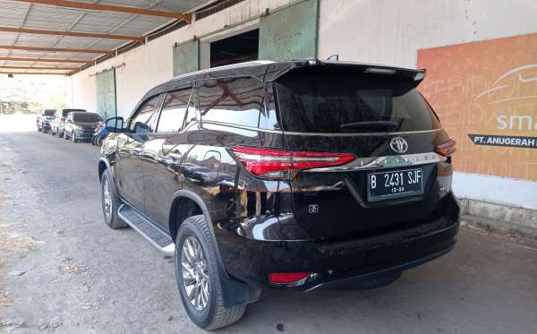 TOYOTA FORTUNER 2.4 VRZ