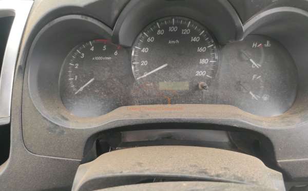 TOYOTA HILUX 2.5 E 4X4 DC