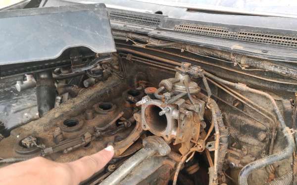 TOYOTA HILUX 2.5 E 4X4 DC