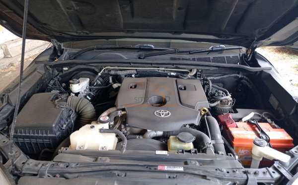 TOYOTA HILUX PICK UP