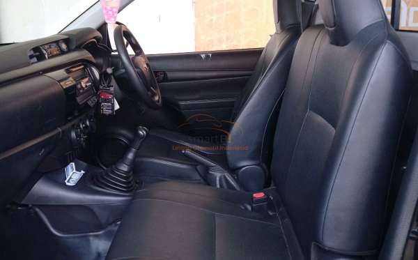 TOYOTA HILUX PICK UP