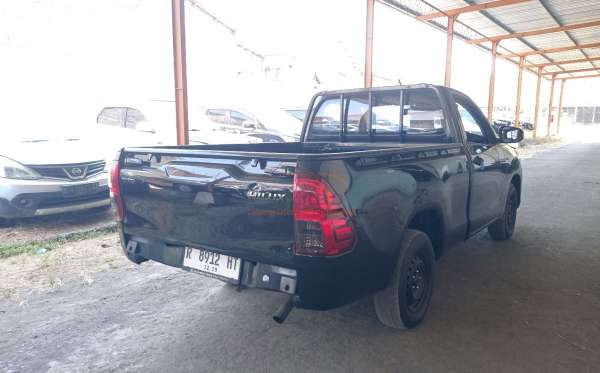 TOYOTA HILUX PICK UP