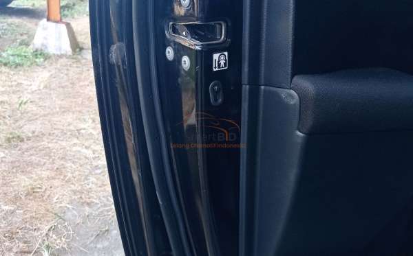 TOYOTA  HILUX  2.4G DC 4X4