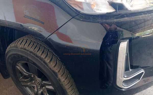 TOYOTA HILUX DOUBLE CABIN