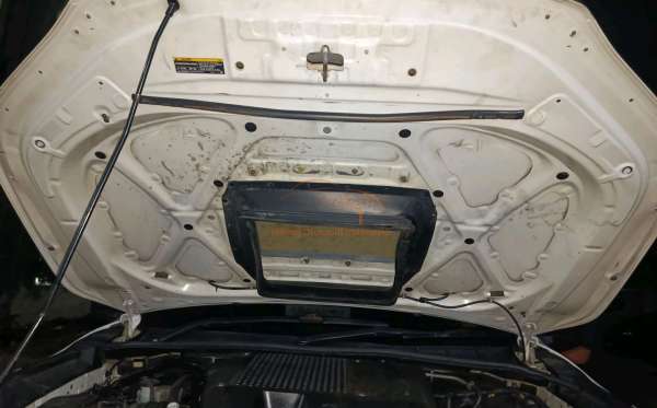 TOYOTA HILUX 2.5 E 4X4 DC