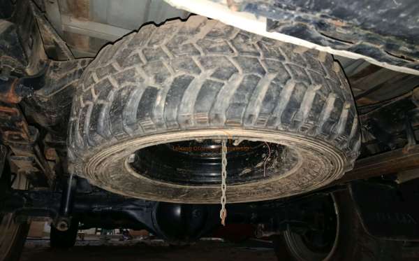 TOYOTA HILUX 2.5 E 4X4 DC