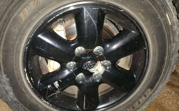 TOYOTA HILUX 2.5 E 4X4 DC