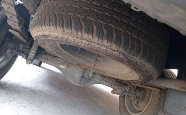 TOYOTA  HILUX  2.4G DC 4X4