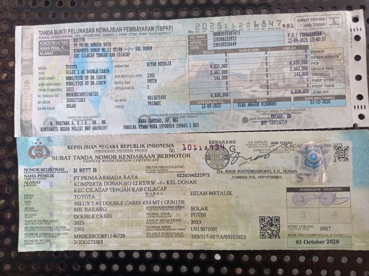TOYOTA  HILUX  2.4G DC 4X4