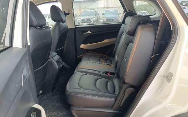 WULING Almaz 1.5LT LUX + SC CVT (4X2) A/T