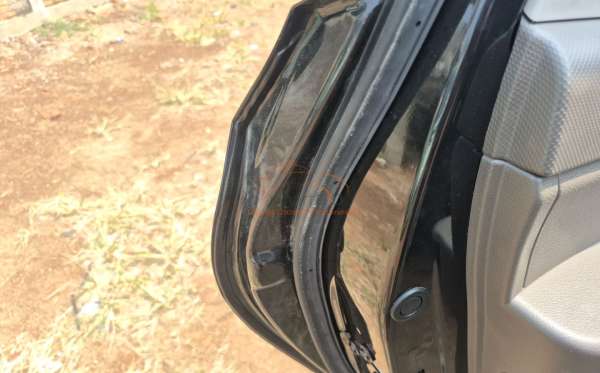 WULING CONFERO DB