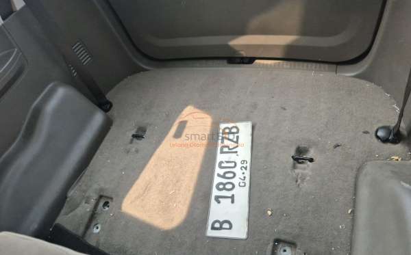 WULING CONFERO DB