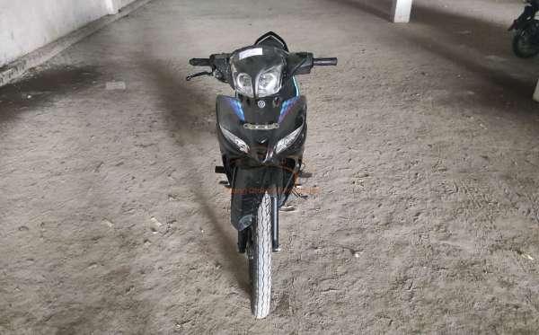 YAMAHA  JUPITER Z1