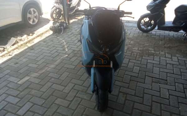 YAMAHA NMAX